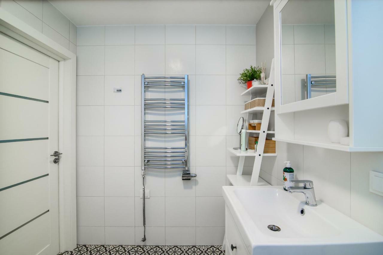 #stayhere - Comfy & Stylish With Patio Close To Old Town * VNO