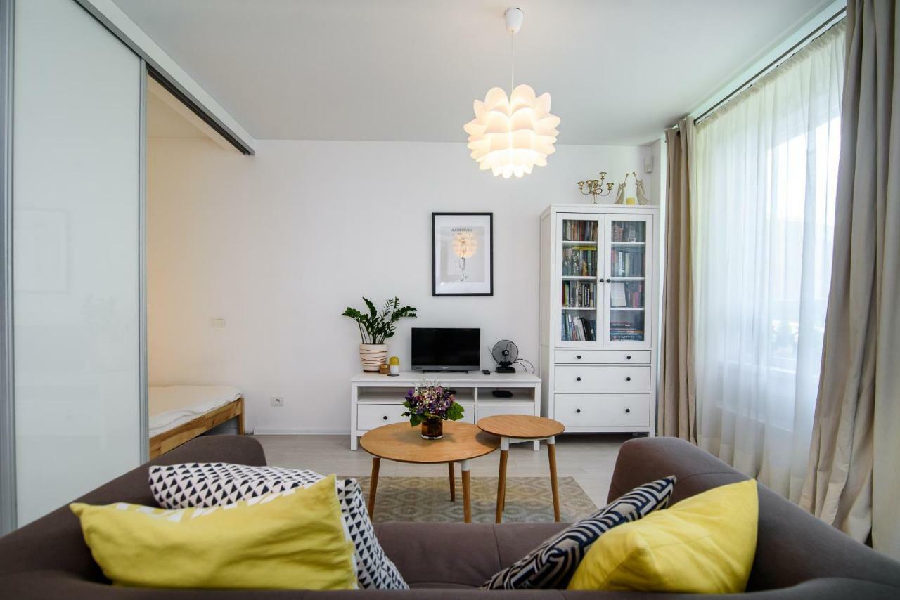 #stayhere - Comfy & Stylish With Patio Close To Old Town * VNO